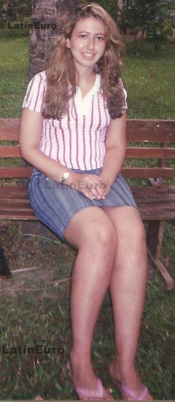 Date this pretty Brazil girl Priscila from Saquarema B631