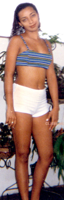Date this exotic Brazil girl Flavia from GOIANIA B6332