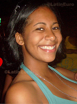 Date this funny Brazil girl Jessica from Rio de Janeiro B71