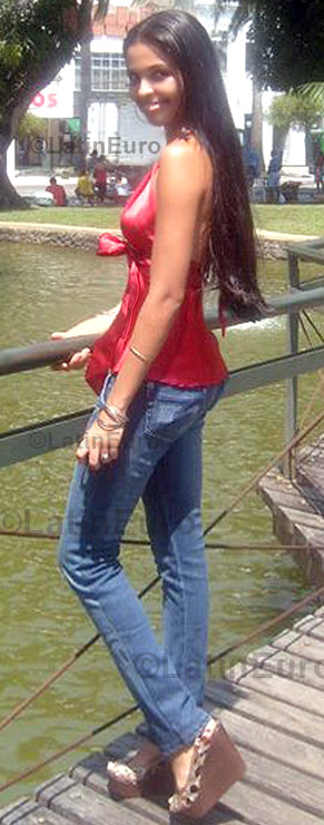 Date this tall Brazil girl Elida from Nova Timboteua B711