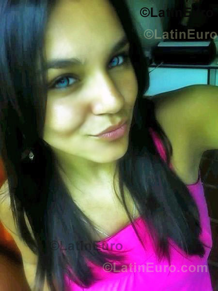 Date this gorgeous Brazil girl Juliana from Porto Alegre B838