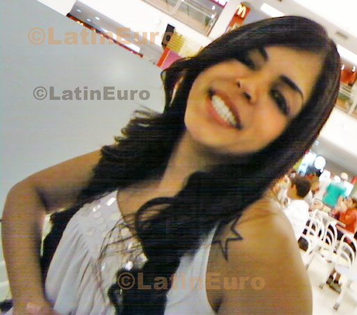 Date this attractive Brazil girl Sabrina from Sao Paulo B870