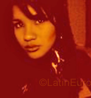 Date this young Brazil girl Juliana from Foz do Iguacu B883