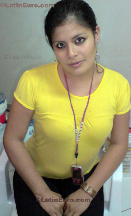 Date this gorgeous Peru girl Blanca from Lima N-1158