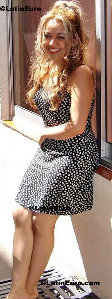 Date this pretty Mexico girl Lizeth from Mexico City N-1326