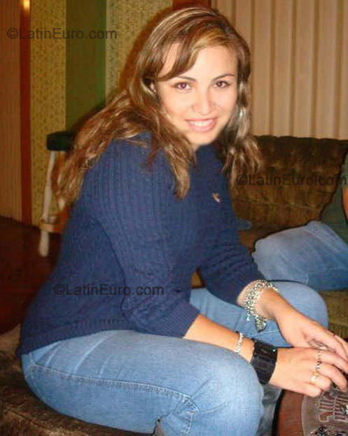 Date this athletic Peru girl Melissa- from Arequipa N-1517
