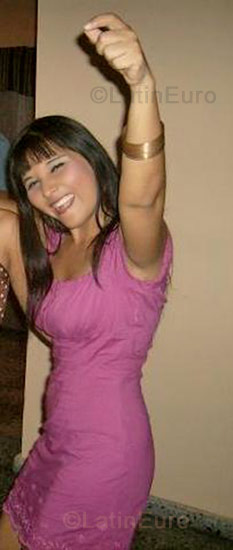 Date this fun Honduras girl Diana from San Pedro Sula N-382