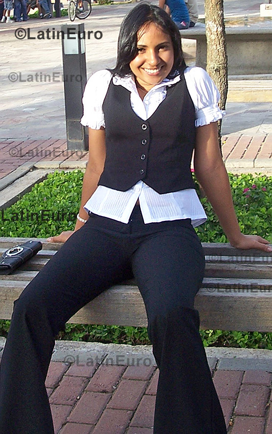 Date this fun Honduras girl Mirian from  N-491