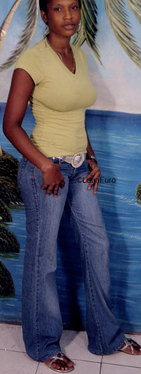 Date this hot Jamaica girl Betricia from Kingston N1396