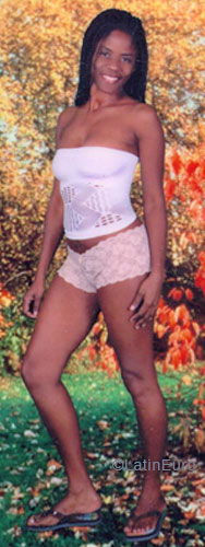 Date this hot Jamaica girl Naomi from Kingston N2328