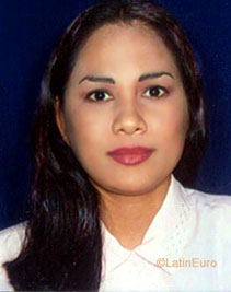 Date this good-looking Panama girl Isis from  N2412