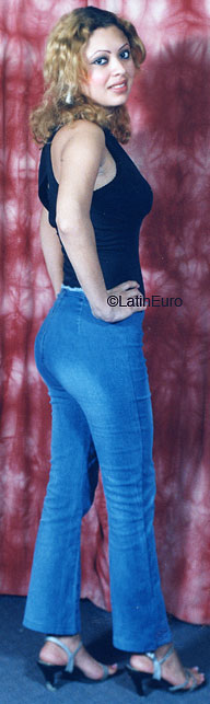 Date this voluptuous Honduras girl Erika from San Pedro Sula N2553