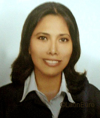 Date this beautiful Peru girl Marlene from Chimbote N303