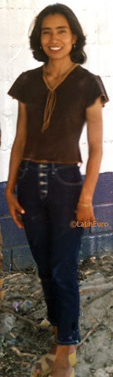 Date this hard body Honduras girl Daysi from Choloma N3310