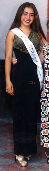 Date this attractive Honduras girl Bivan from Tegucigalpa N3319