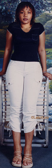 Date this sensual Jamaica girl Ashaki from  N3404