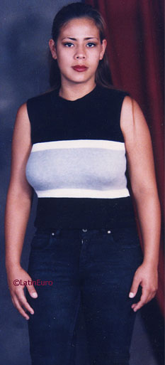 Date this passionate Honduras girl Sandra from Tegucigalpa N3415