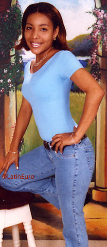 Date this passionate Panama girl Itzuri from  N3513