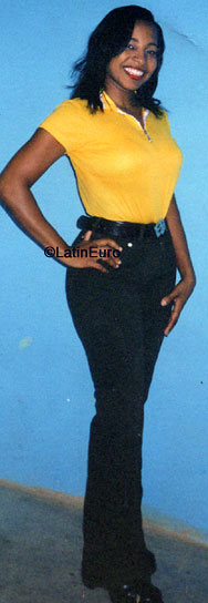 Date this sultry Guatemala girl Yasures from  N3590