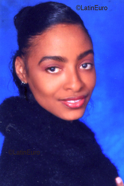 Date this pretty Jamaica girl Renay from  N481