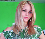 red-hot Brazil girl  from Valparaiso De Goias B330