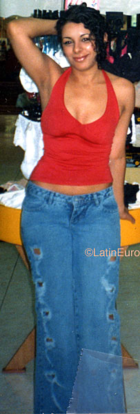 Date this tall Brazil girl Jononi from SANTO AMARO B9459