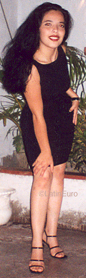Date this stunning Peru girl Edith from Lima N3946