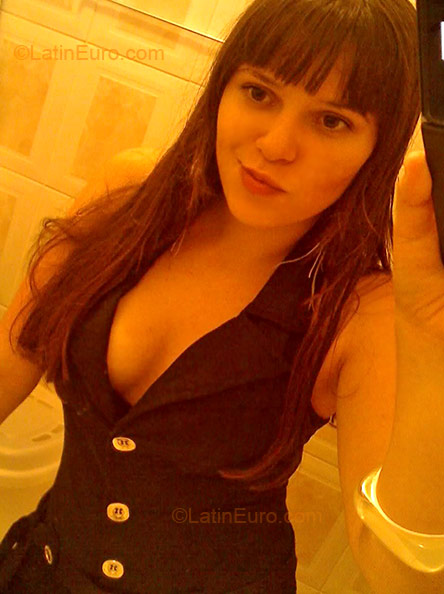 Date this delightful Brazil girl Jessica from Campinas BR60