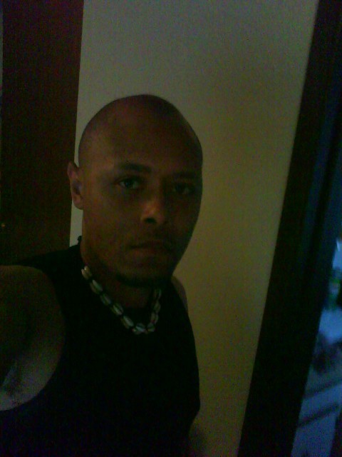 Date this tall United States man Kerrie from Bremerton US127