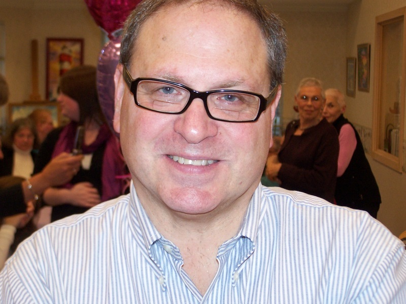 Date this delightful United States man Howard from Boston BR192