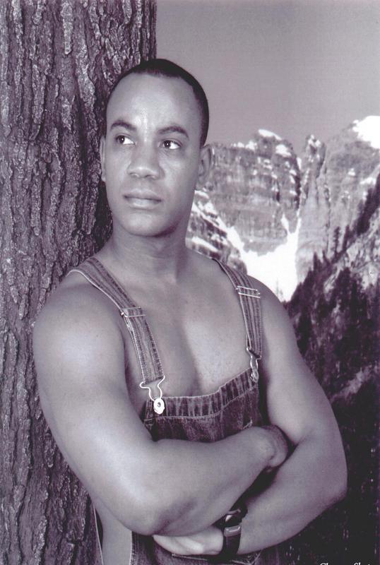 Date this happy United States man Ericboyd from silver spring US254