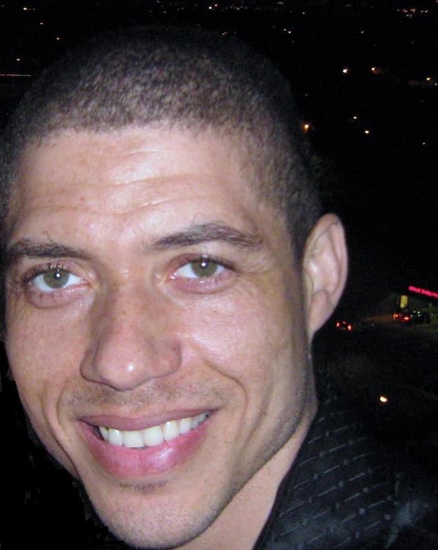 Date this pretty United States man Benito from Seattle US373