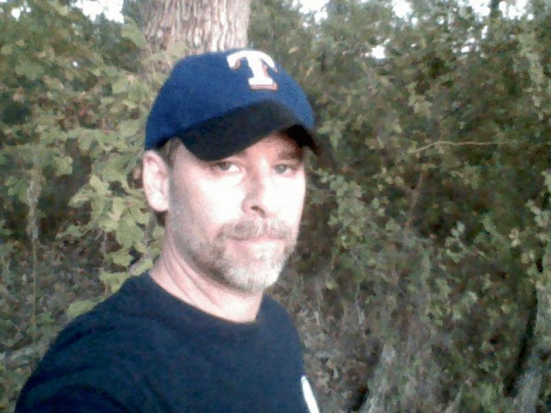 Date this pretty Brazil man Jon from Austin BR304