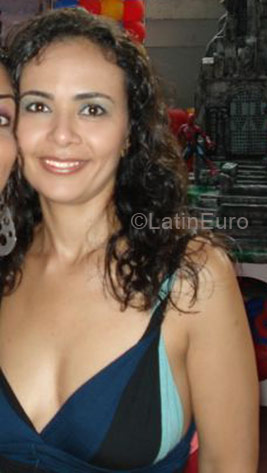 Date this happy Brazil girl Guilhermina from Belo Horizonte BR324