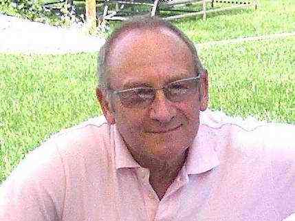 Date this tall United States man Humoresque from Los Angeles US854