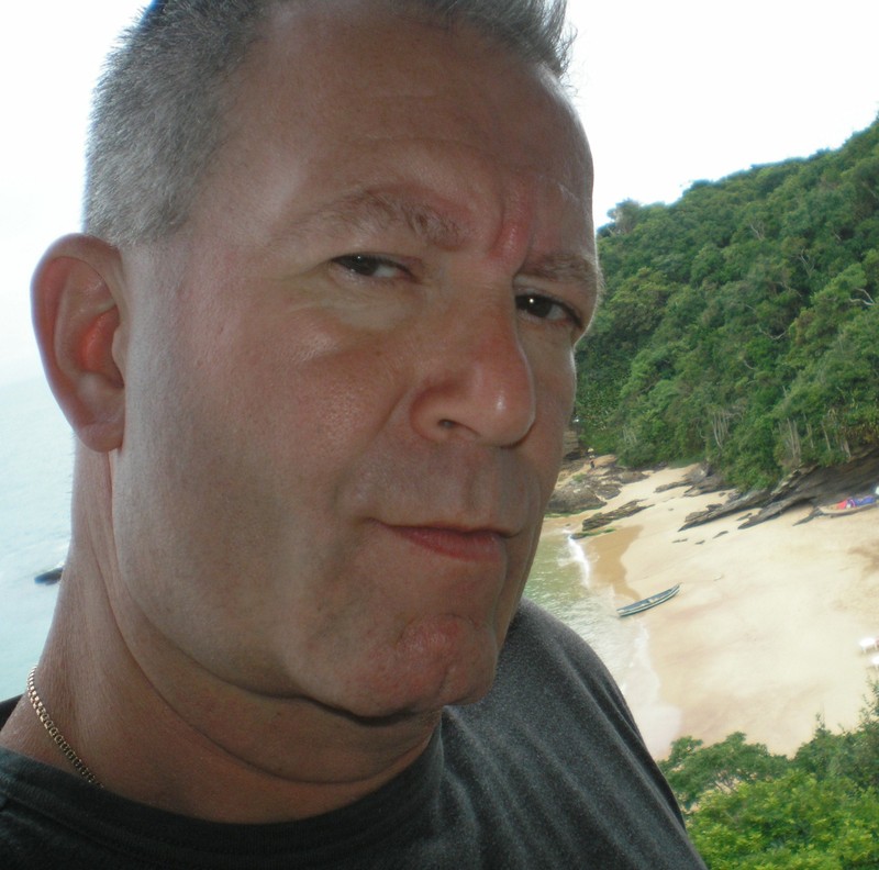 Date this young United States man Michael from Westfield US904