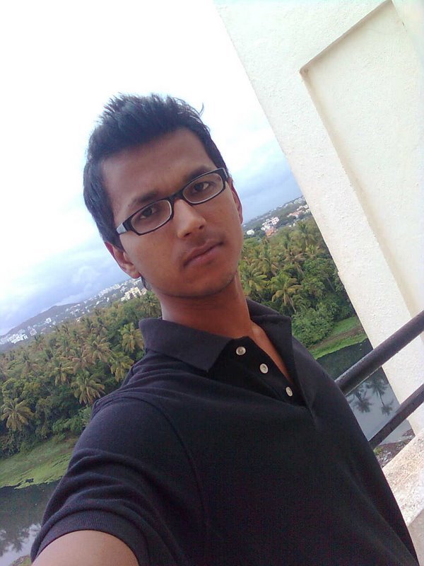 Date this nice looking India man Ashutosh from Pune IN14