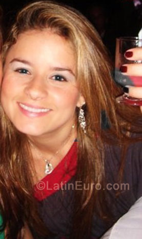 Date this fun Brazil girl Janaina from Niteroi BR505