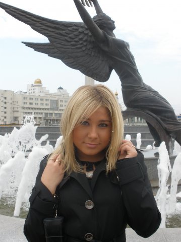 Date this cute Russia girl Kis81 from Ruem RU4
