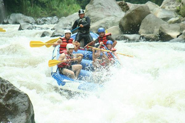 Date this attractive United States man Activejayj from Los Angeles US1146