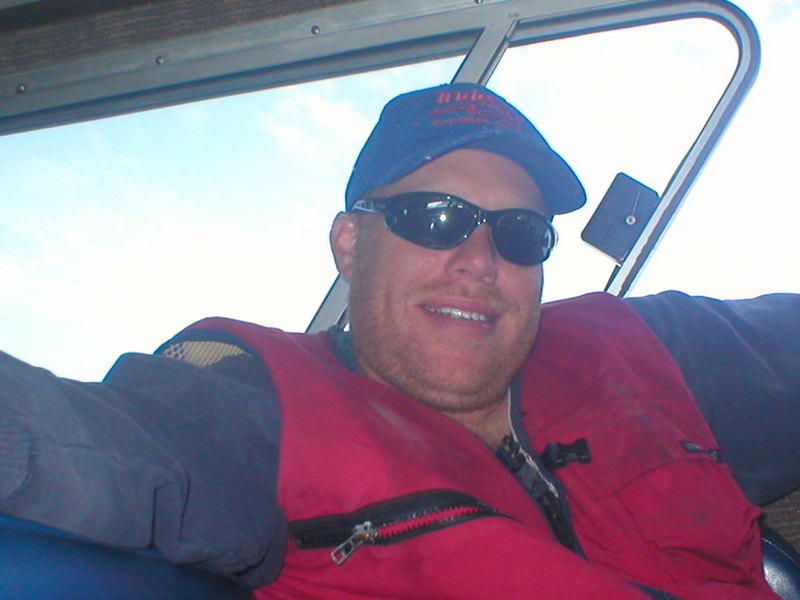 Date this young United States man Akcaptain from Ketchikan US1266