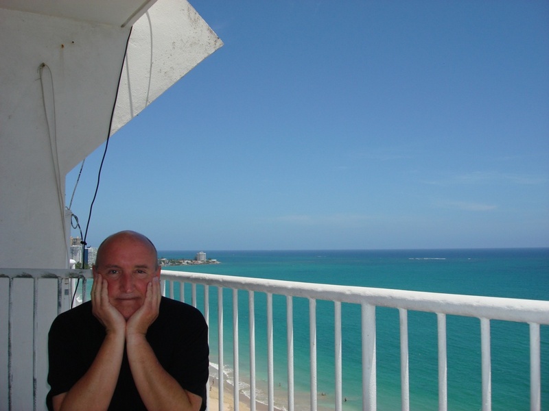 Date this georgeous United States man Travelingm from San ANtonio US1303