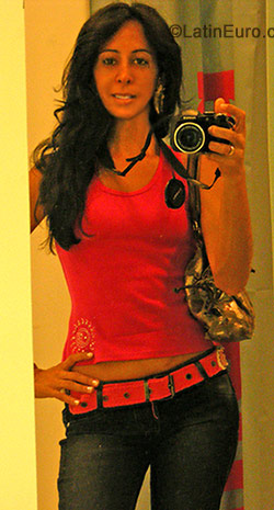 Date this georgeous Brazil girl Sirlene from Goiania BR638