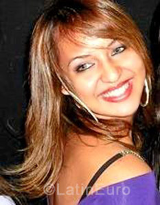 Date this delightful Brazil girl Taynara from Fernandopolis BR685