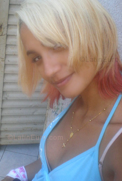 Date this pretty Brazil girl Thumilla from Porangatu BR708