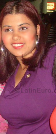 Date this voluptuous Brazil girl Carla from Mesquita BR746