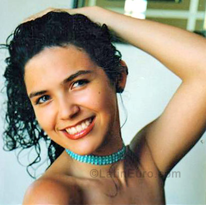 Date this foxy Brazil girl Isabella from Campinas BR758