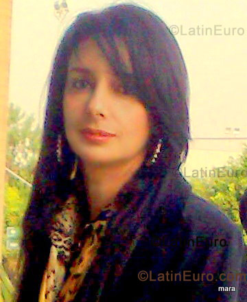 Date this passionate Brazil girl Mara Angelica from Acreuna BR776