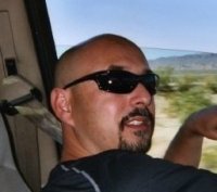 Date this good-looking United States man Email from Los Angeles US1649