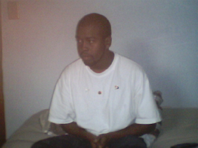 Date this voluptuous United States man Ronald23 from Racine US1766
